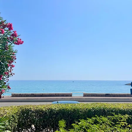 Apartament Azurea